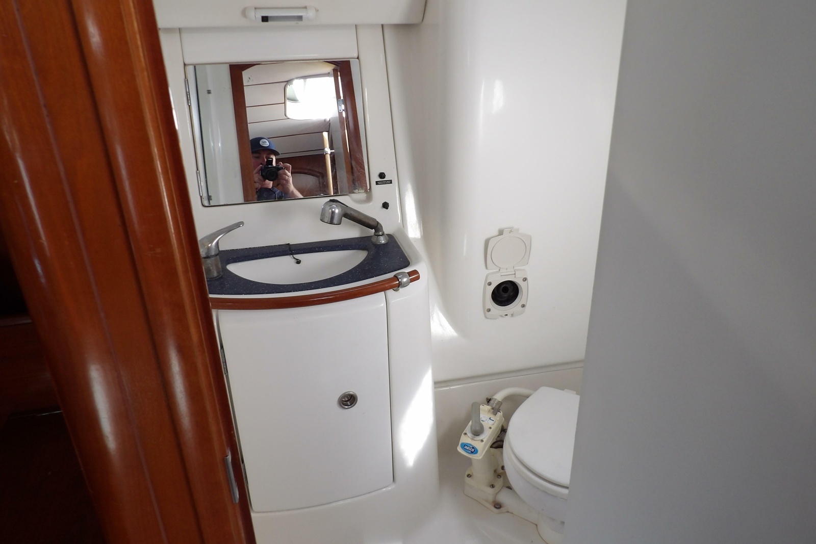 2002 Beneteau 473