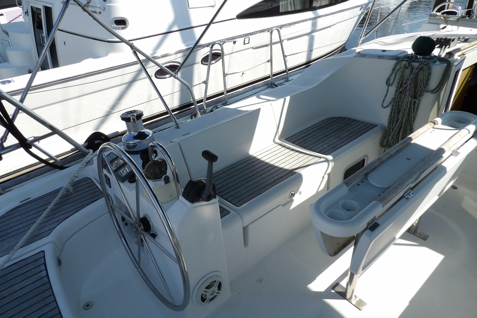 2002 Beneteau 473