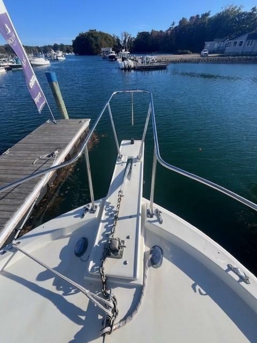 1989 Blue Seas Out Island Explorer