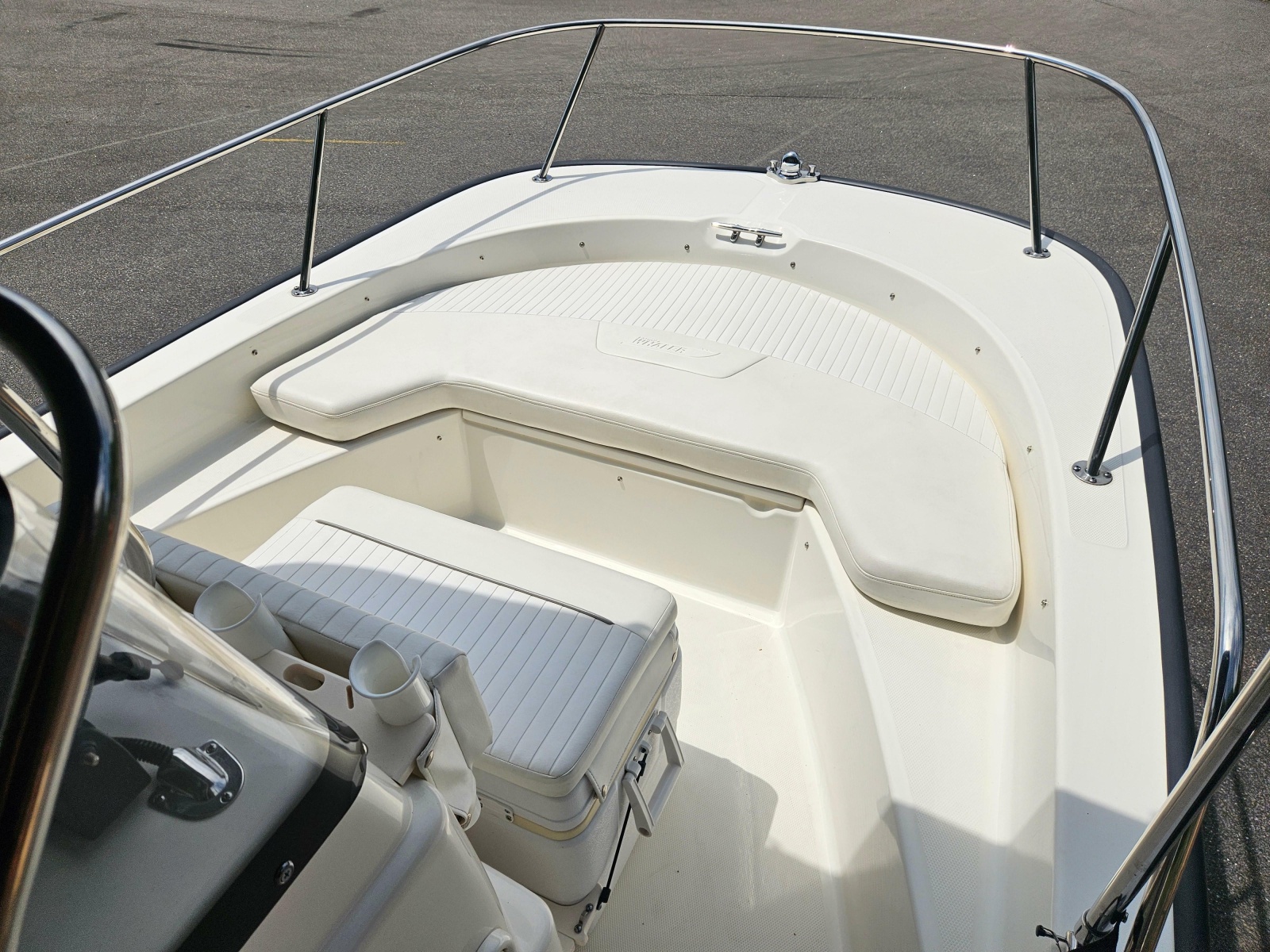 2008 Boston Whaler 170 Montauk