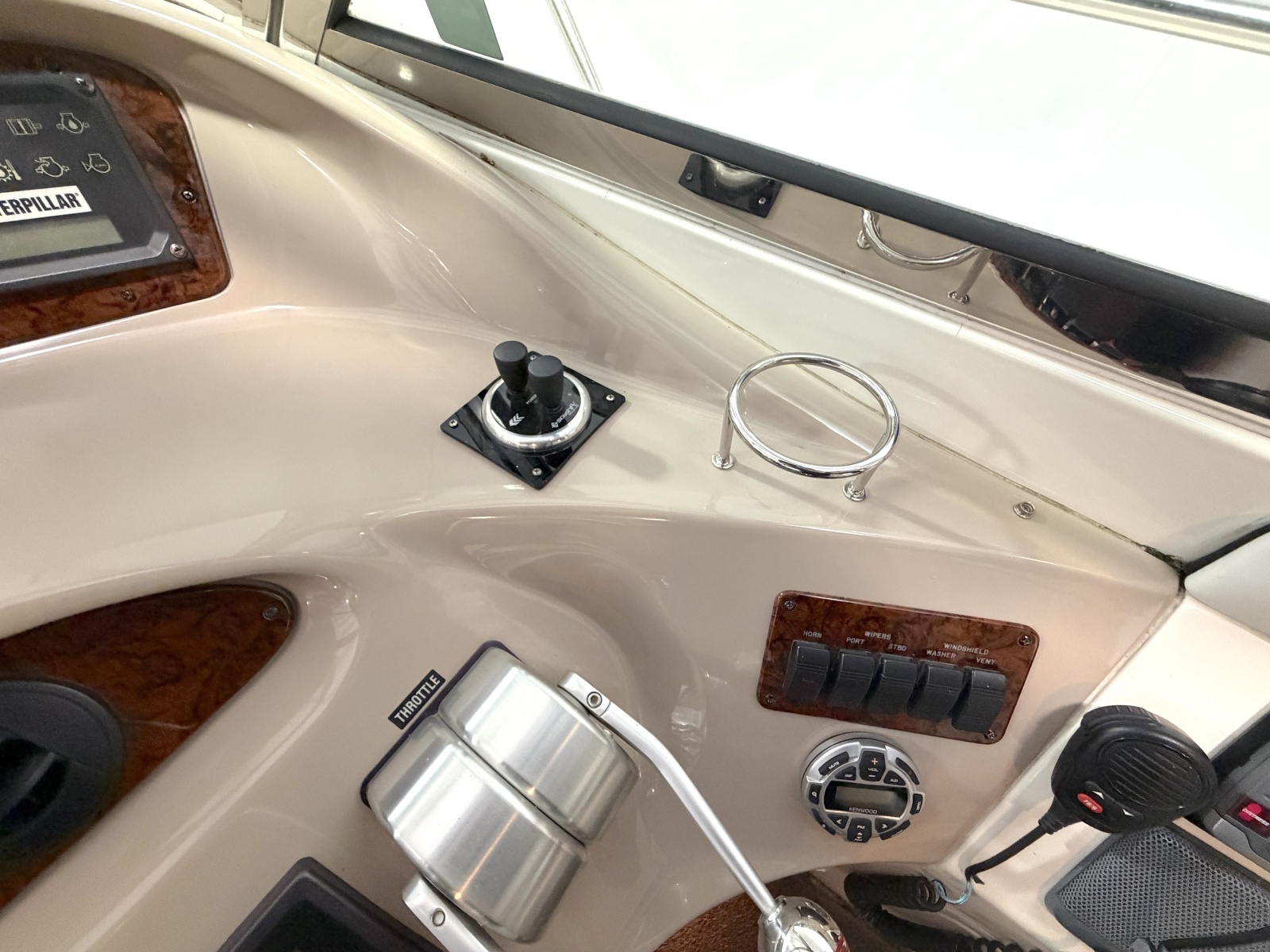 2001 Sea Ray 510 Sundancer 800 CAT