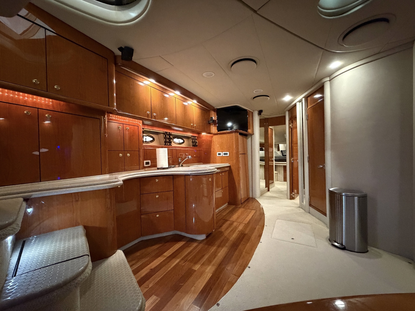 2001 Sea Ray 510 Sundancer 800 CAT