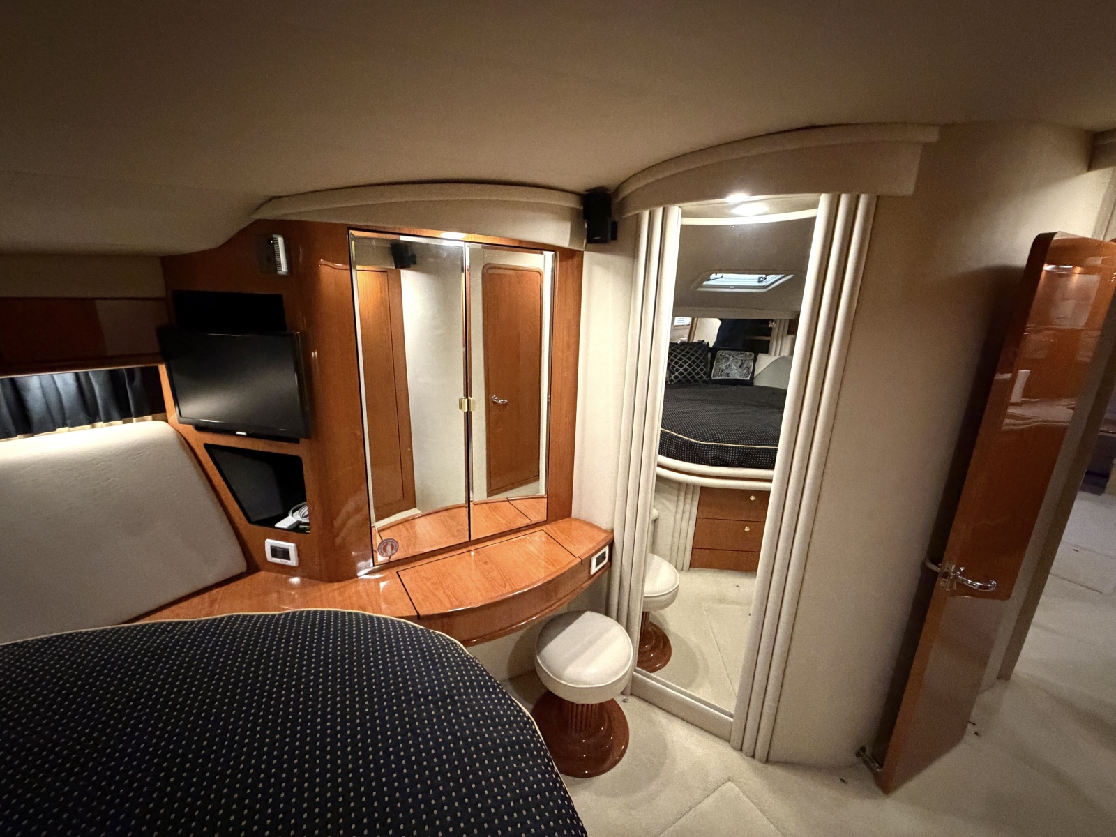 2001 Sea Ray 510 Sundancer 800 CAT