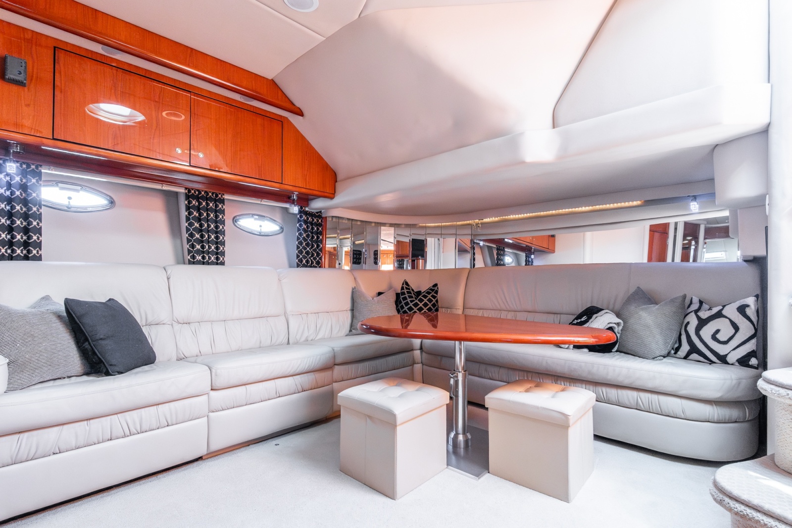 2001 Sea Ray 510 Sundancer 800 CAT