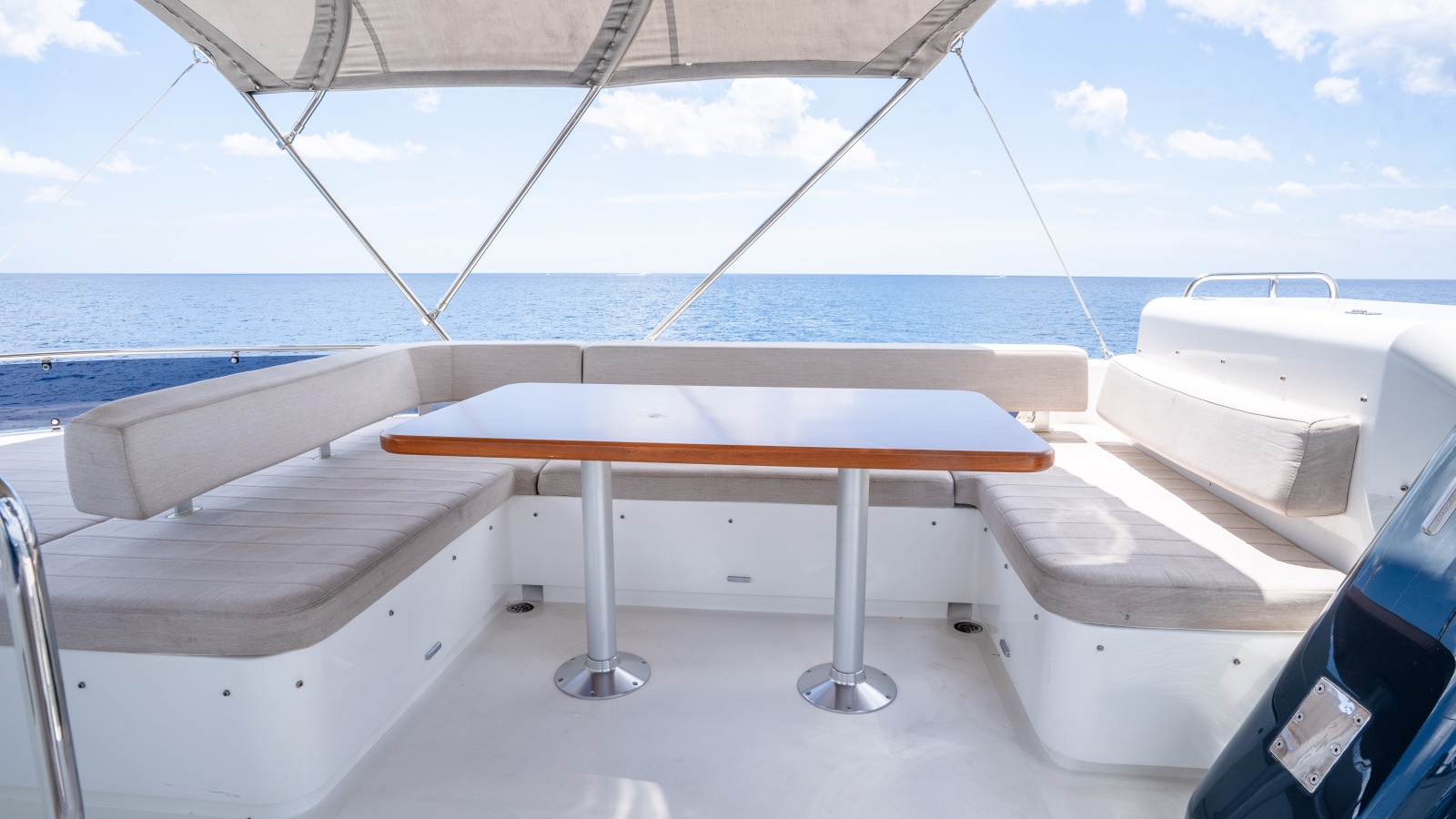 2025 Sirena 58