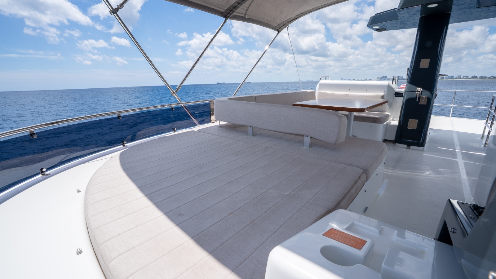 2025 Sirena 58
