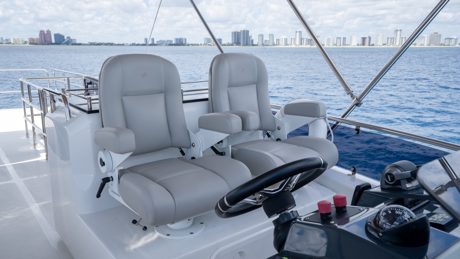 2025 Sirena 58
