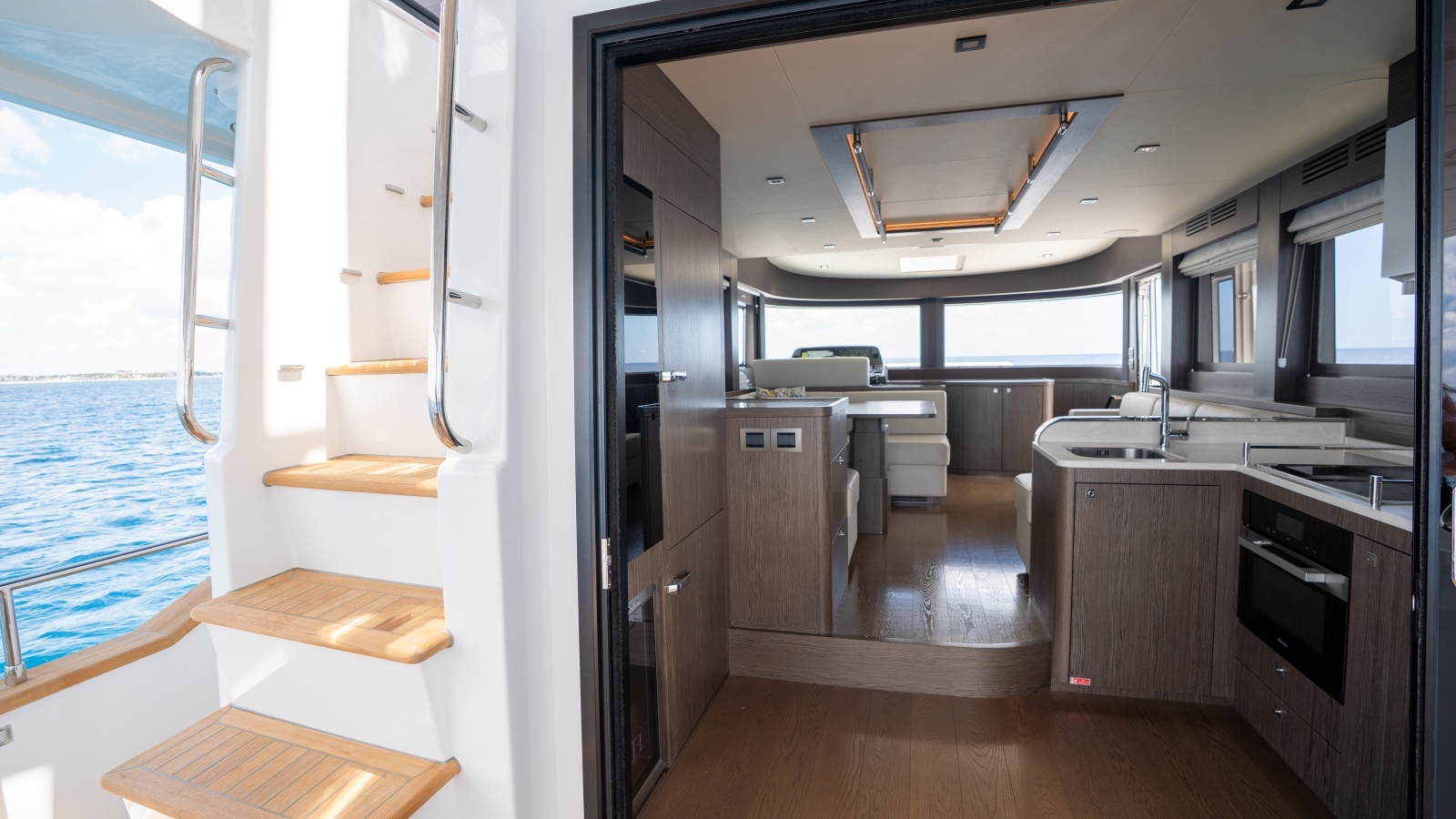2025 Sirena 58