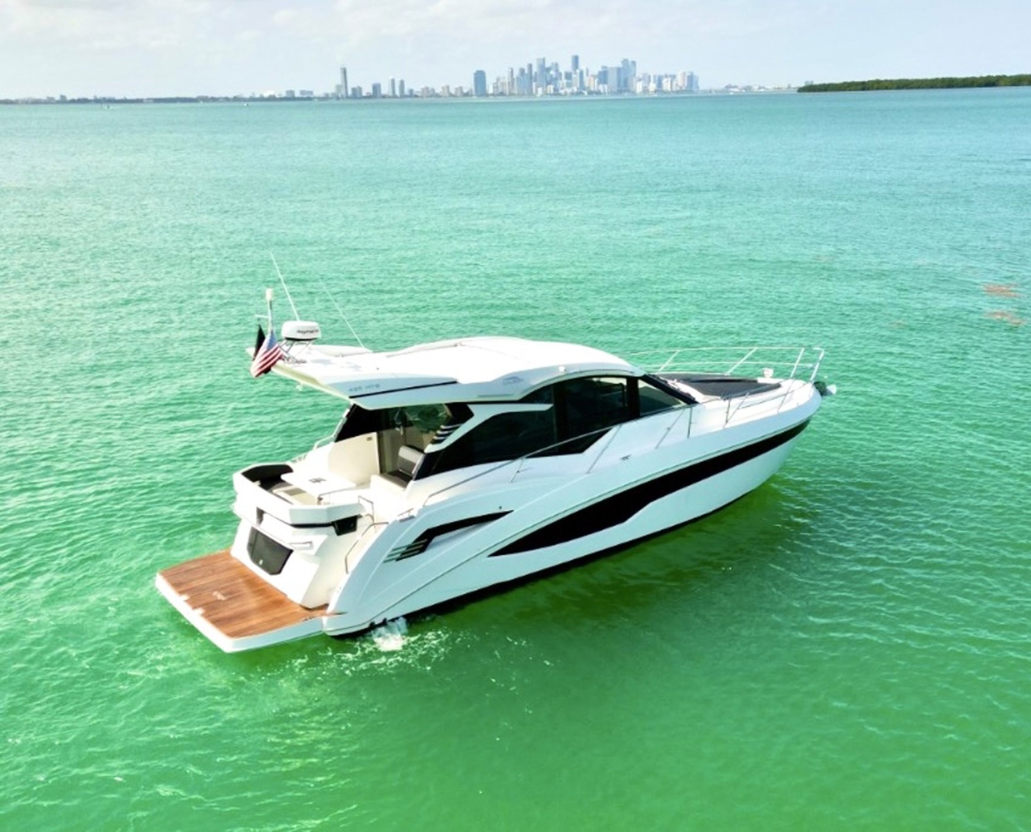 2020 Galeon 425 HTS
