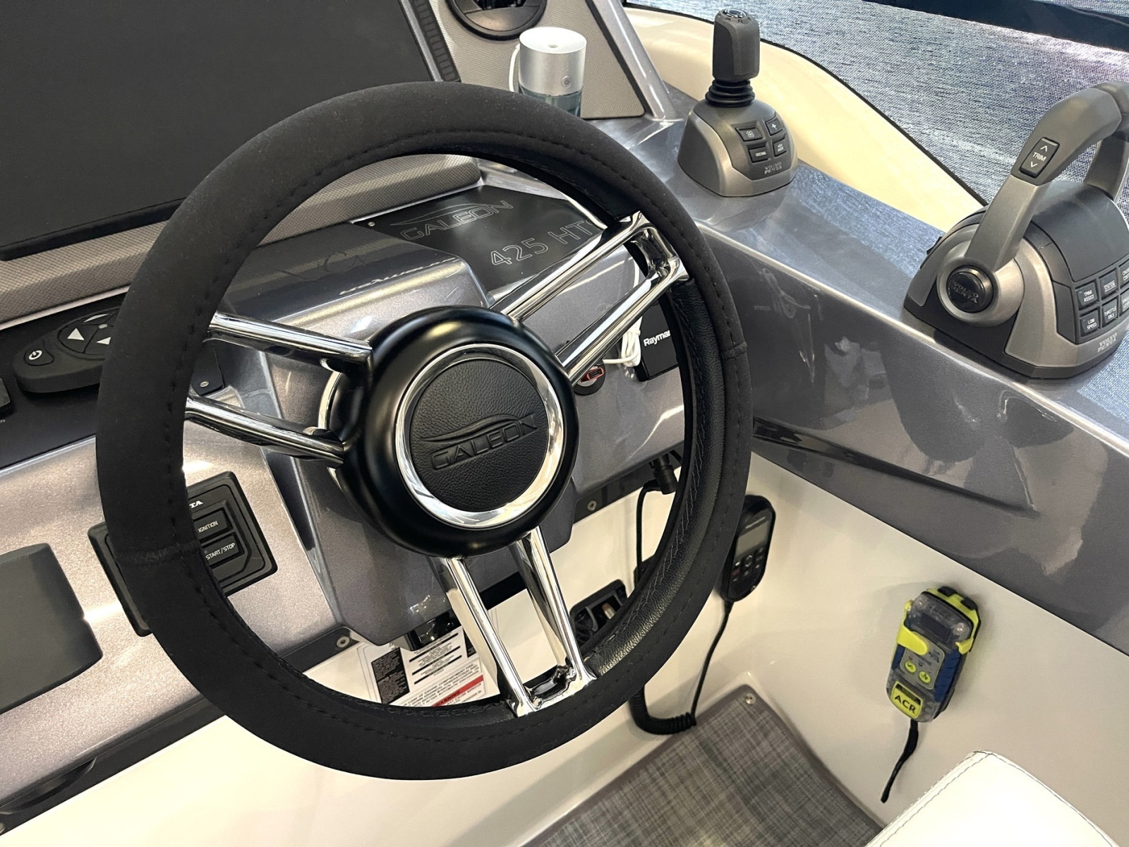 2020 Galeon 425 HTS