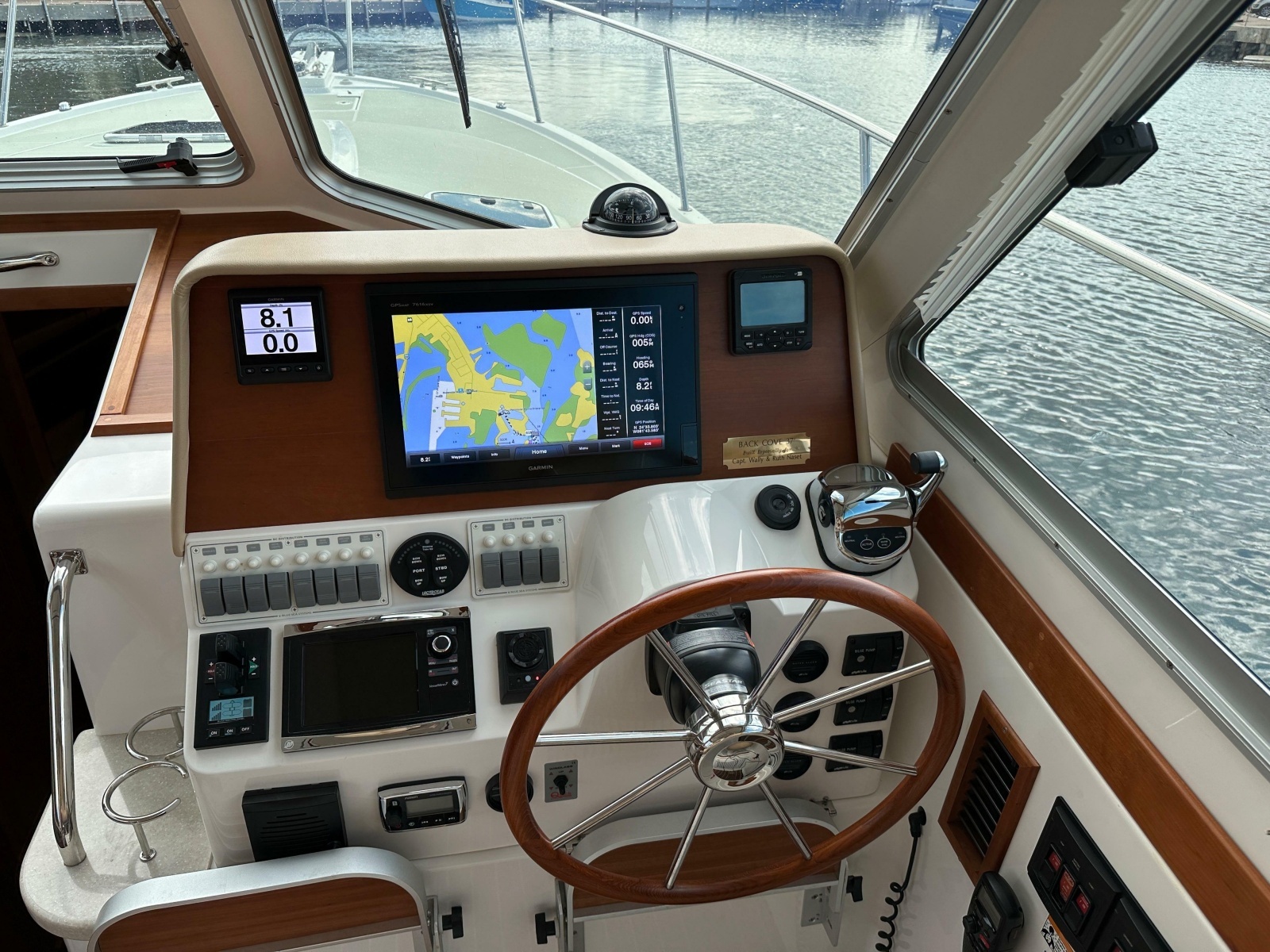 2016 Back Cove 37