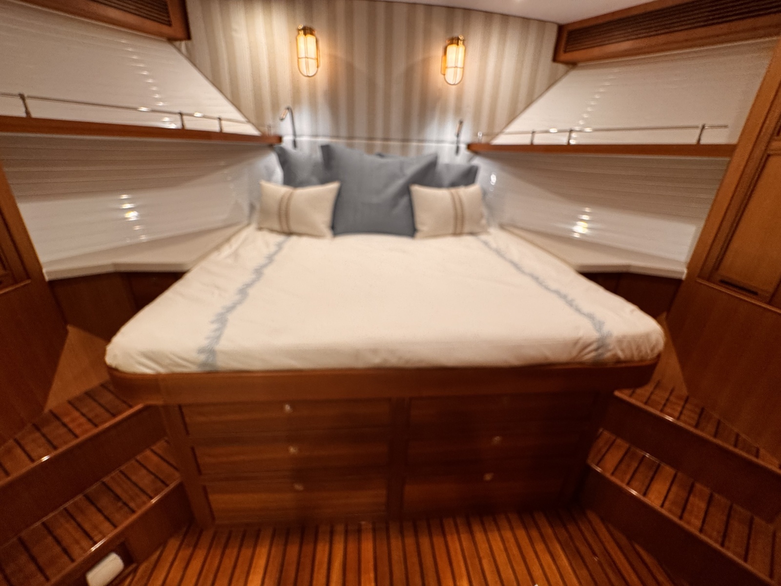 2025 Marlow EXPLORER 70E MK II