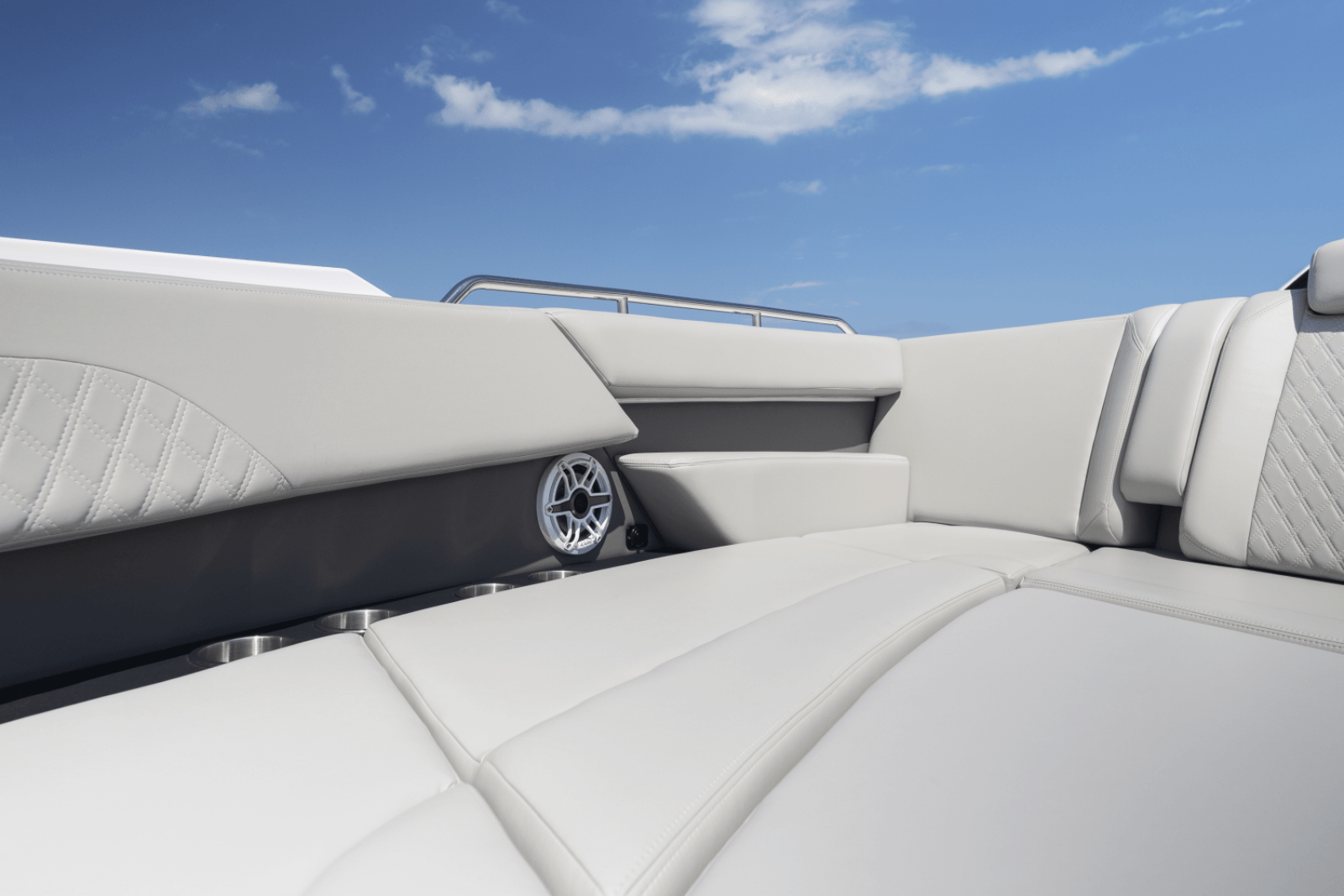 50ft Cruisers Yachts Yacht For Sale