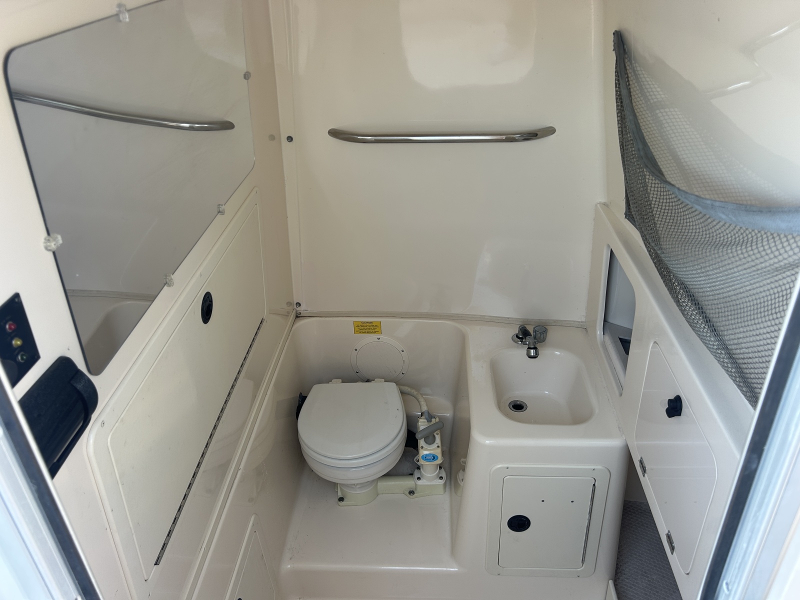 1999 Grady-White 306 Bimini