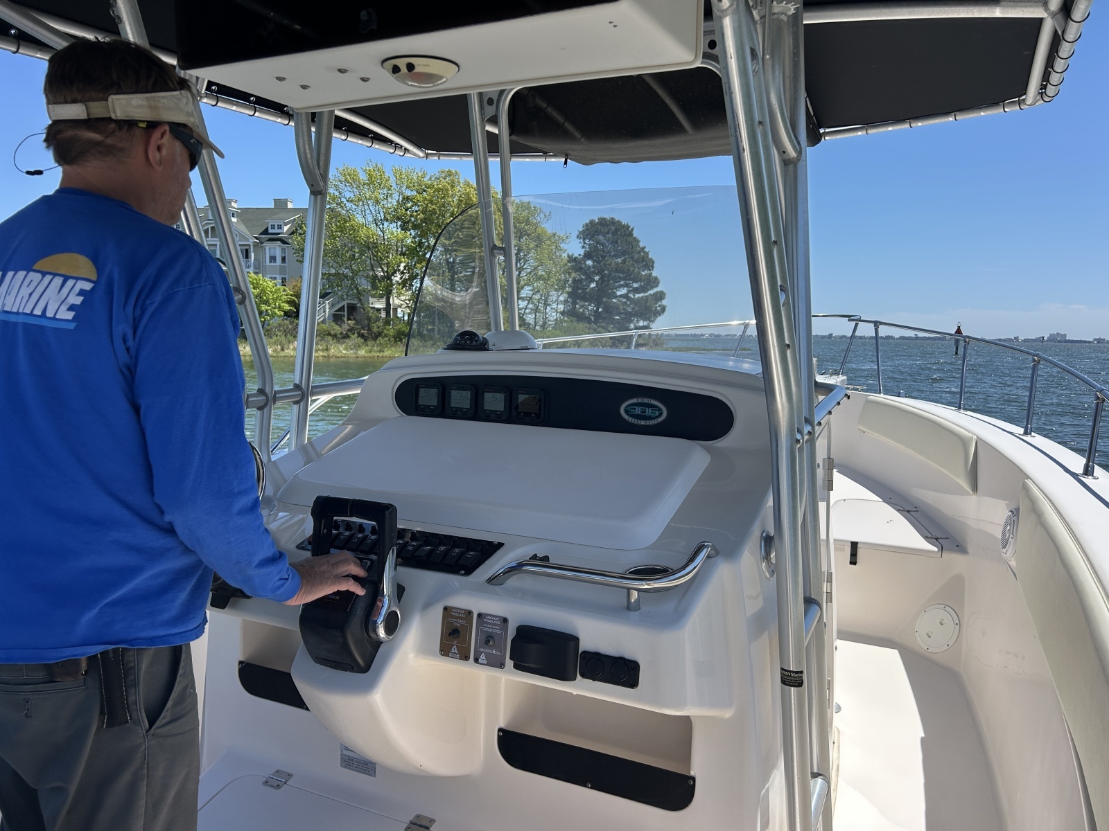 30ft Grady White Yacht For Sale