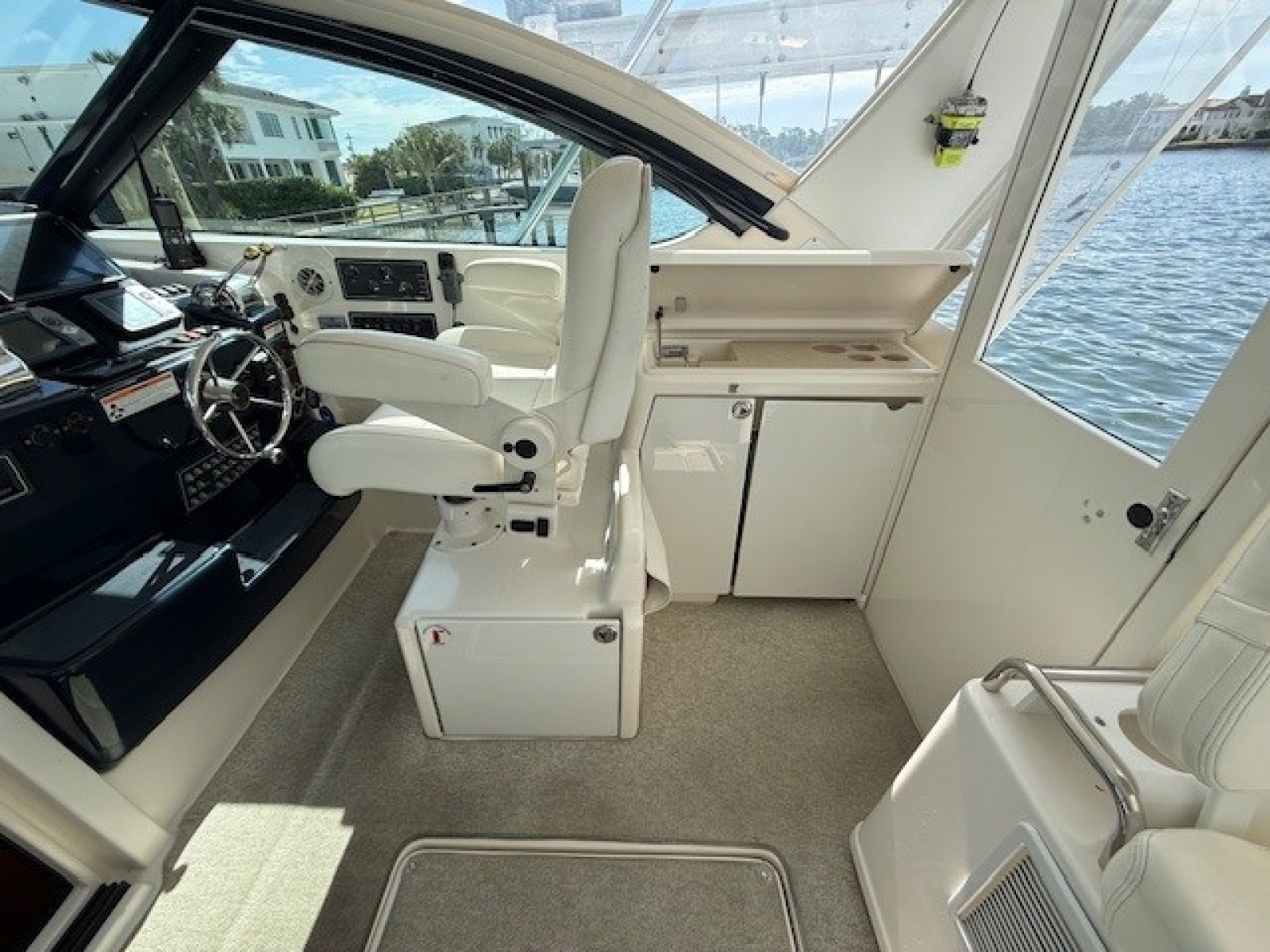 2007 Tiara Yachts 4200 Open