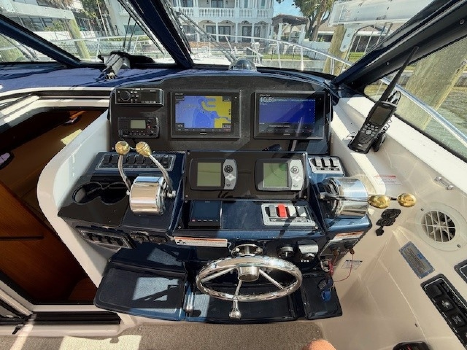2007 Tiara Yachts 4200 Open