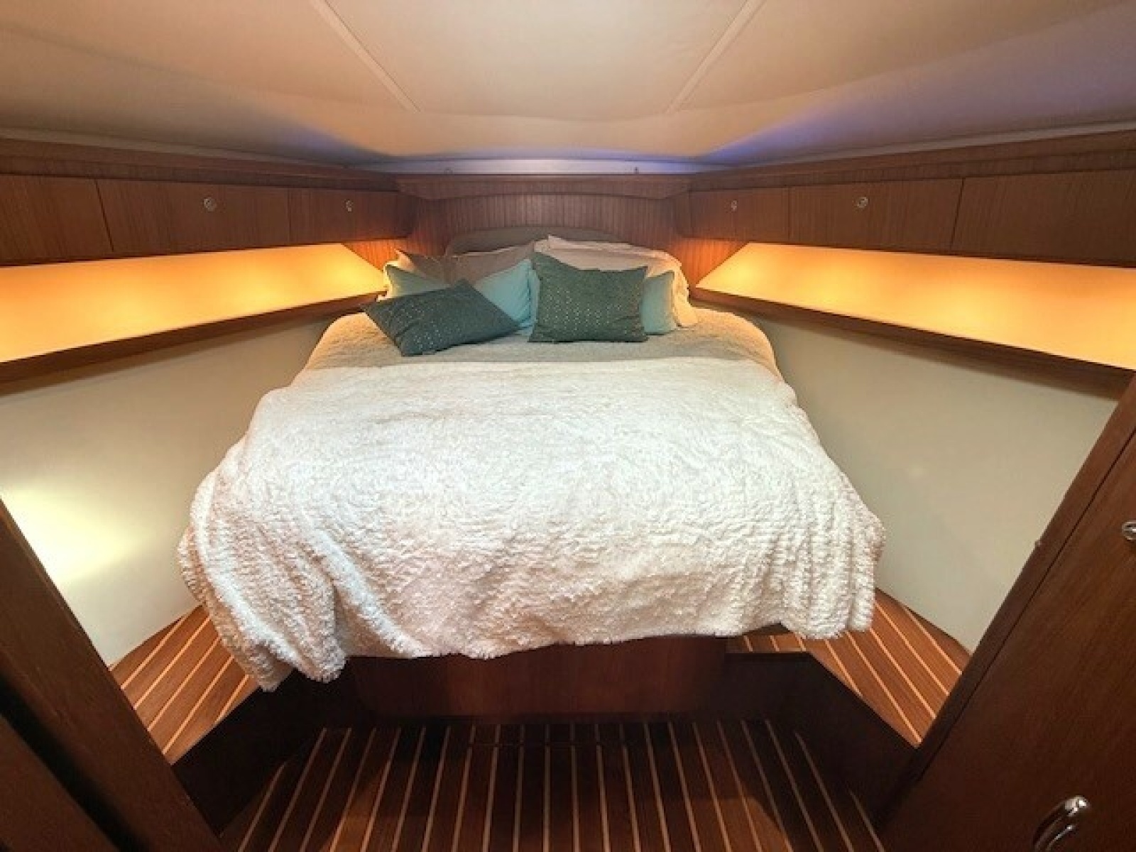 2007 Tiara Yachts 4200 Open