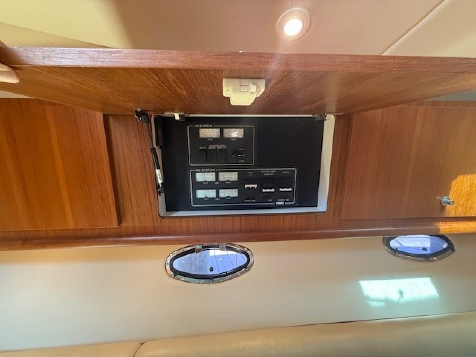 2007 Tiara Yachts 4200 Open