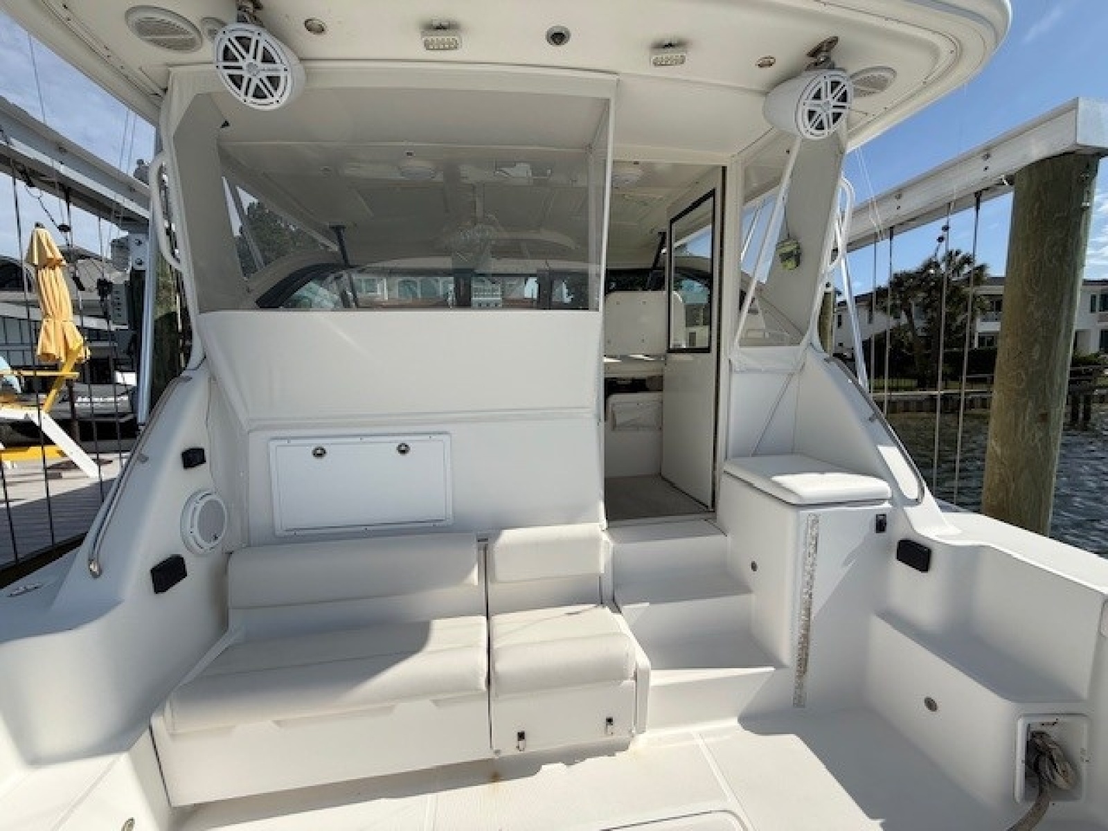 2007 Tiara Yachts 4200 Open