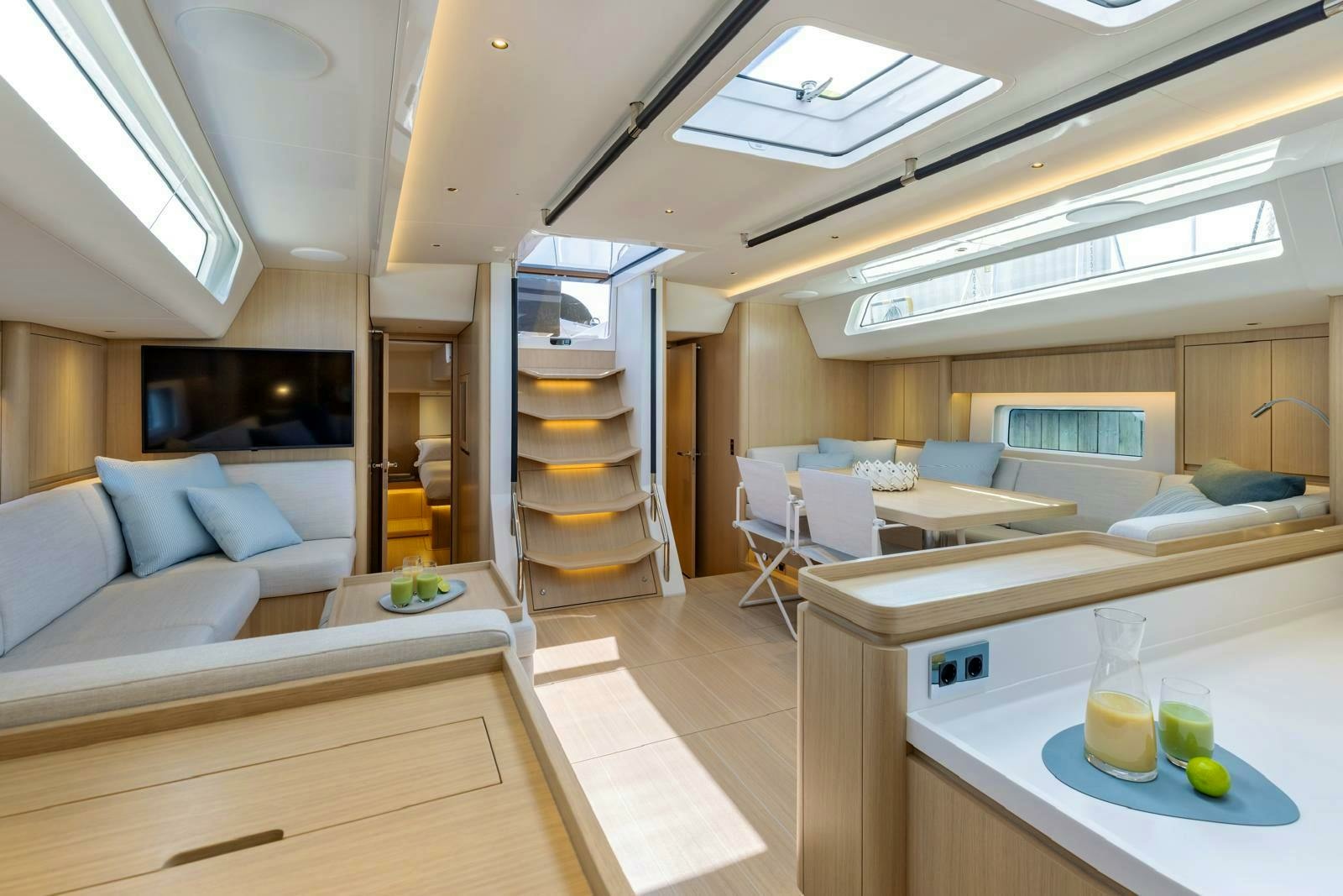 2023 Nautor Swan 