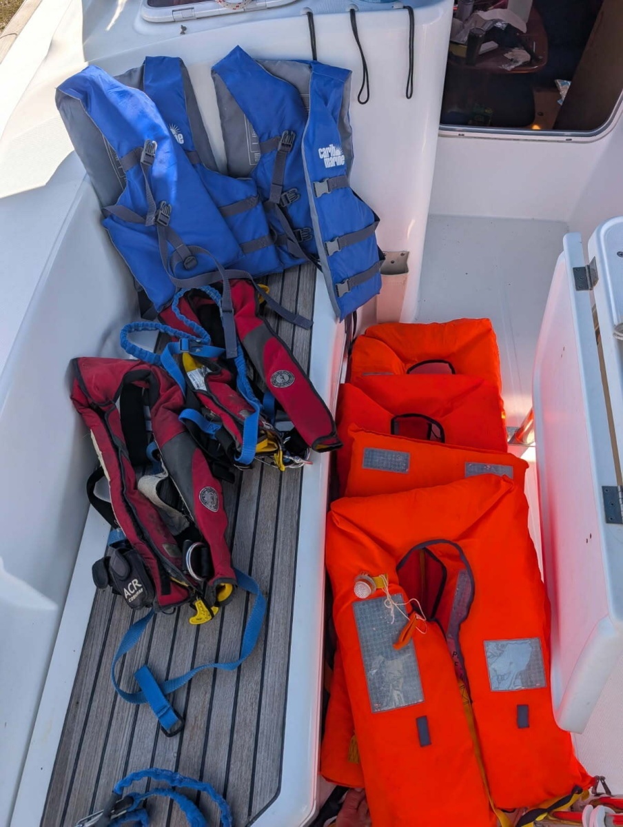 SOJOURNER 42ft Beneteau Yacht For Sale
