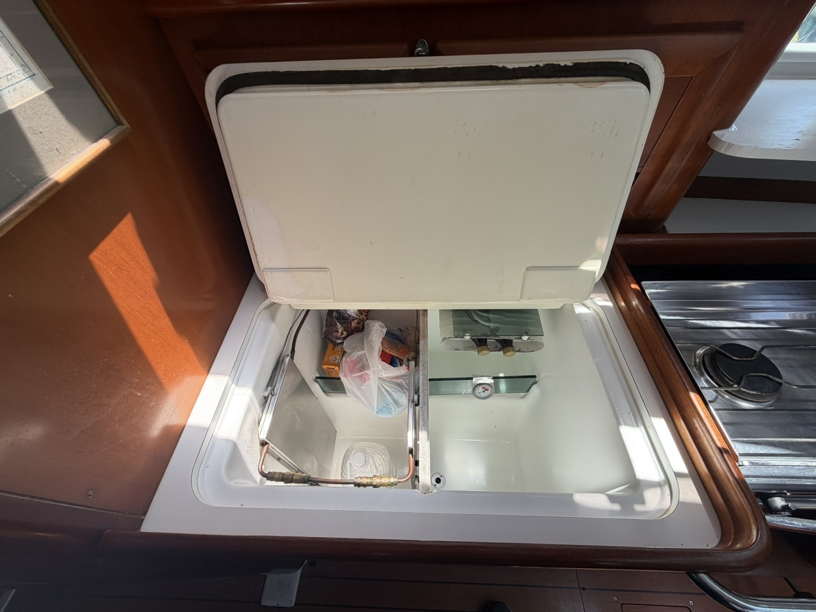 SOJOURNER 42ft Beneteau Yacht For Sale