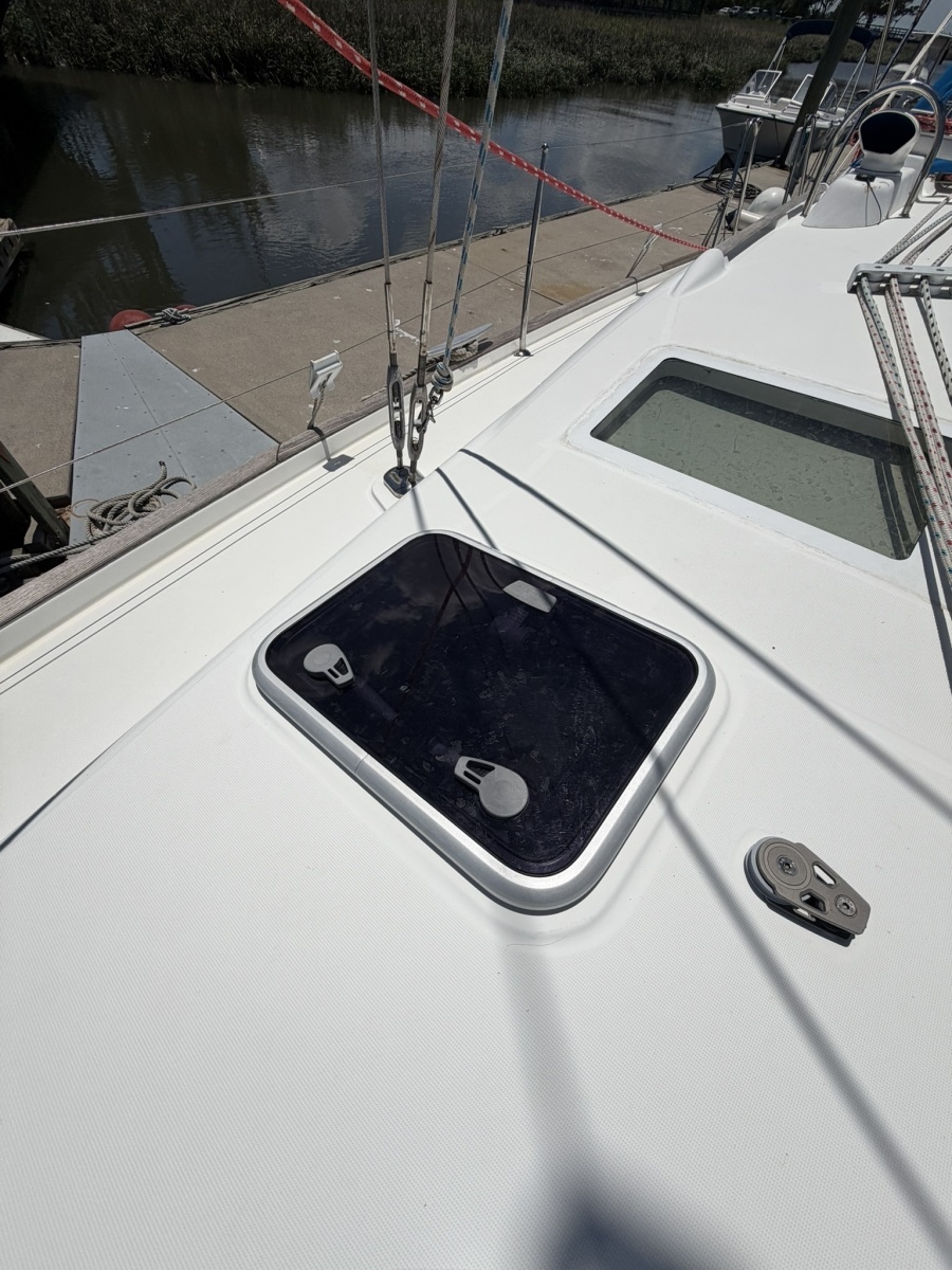 SOJOURNER 42ft Beneteau Yacht For Sale