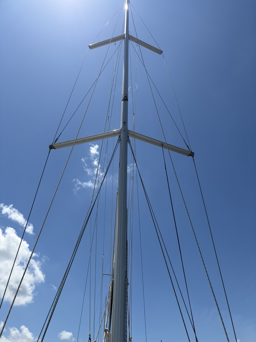 SOJOURNER 42ft Beneteau Yacht For Sale