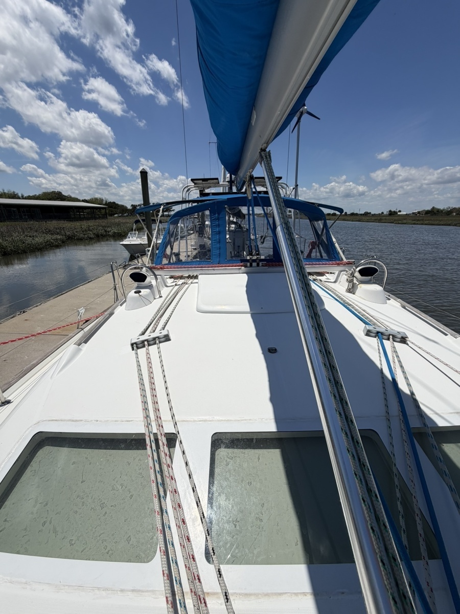 SOJOURNER 42ft Beneteau Yacht For Sale