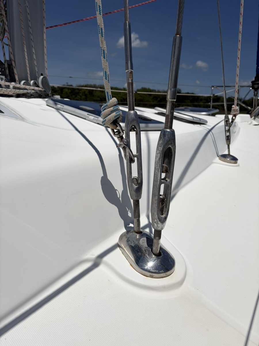 SOJOURNER 42ft Beneteau Yacht For Sale