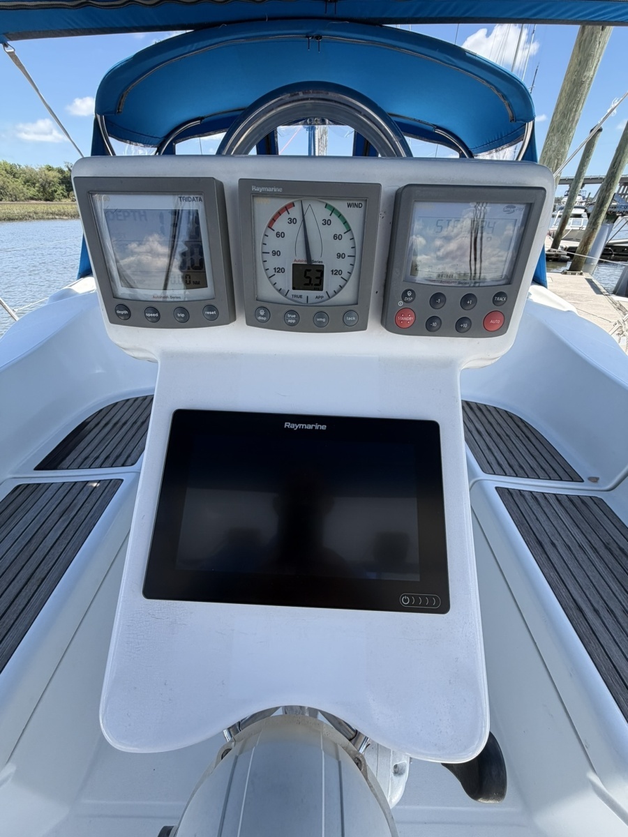 SOJOURNER 42ft Beneteau Yacht For Sale