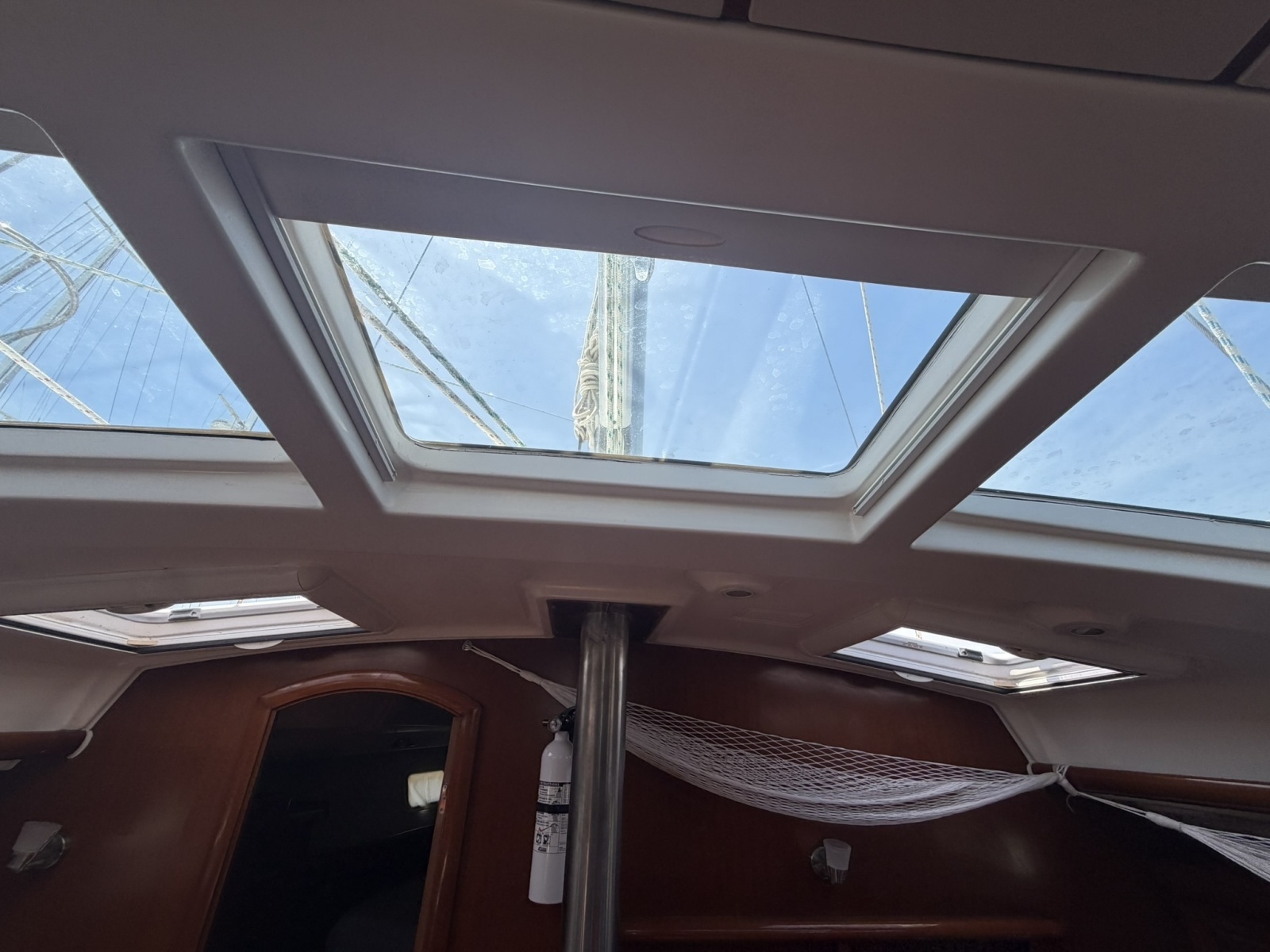 SOJOURNER 42ft Beneteau Yacht For Sale