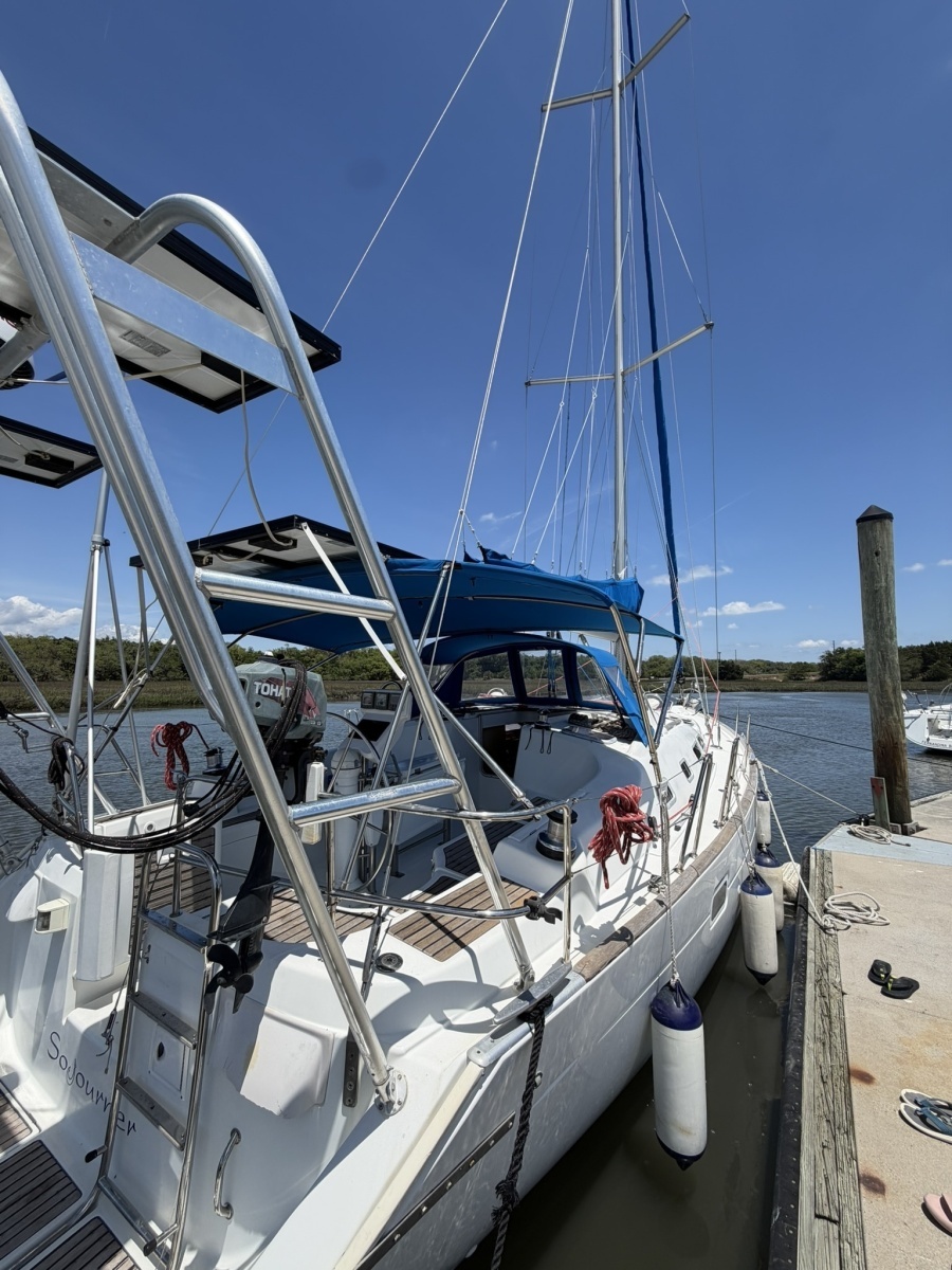 SOJOURNER 42ft Beneteau Yacht For Sale