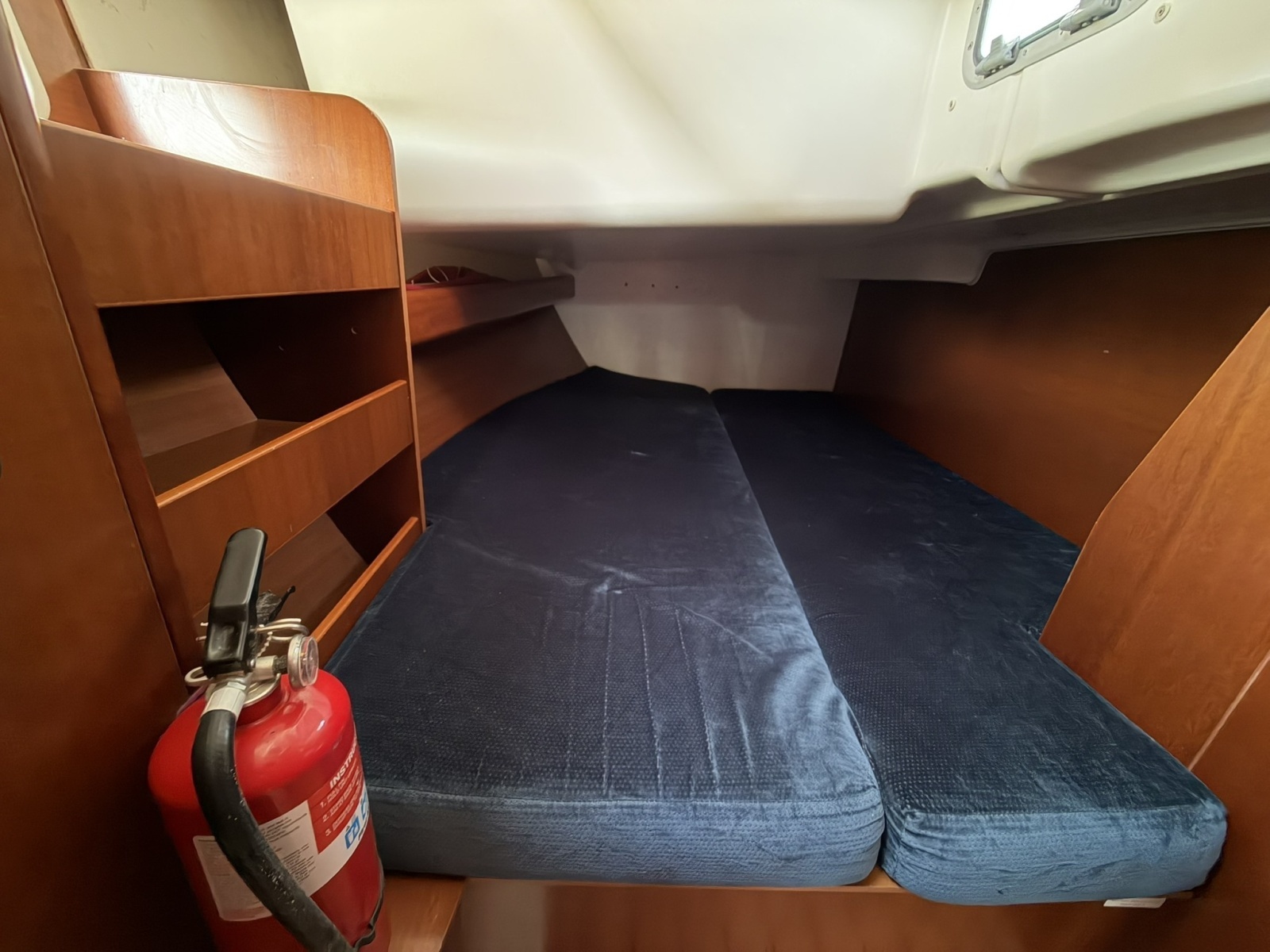 SOJOURNER 42ft Beneteau Yacht For Sale