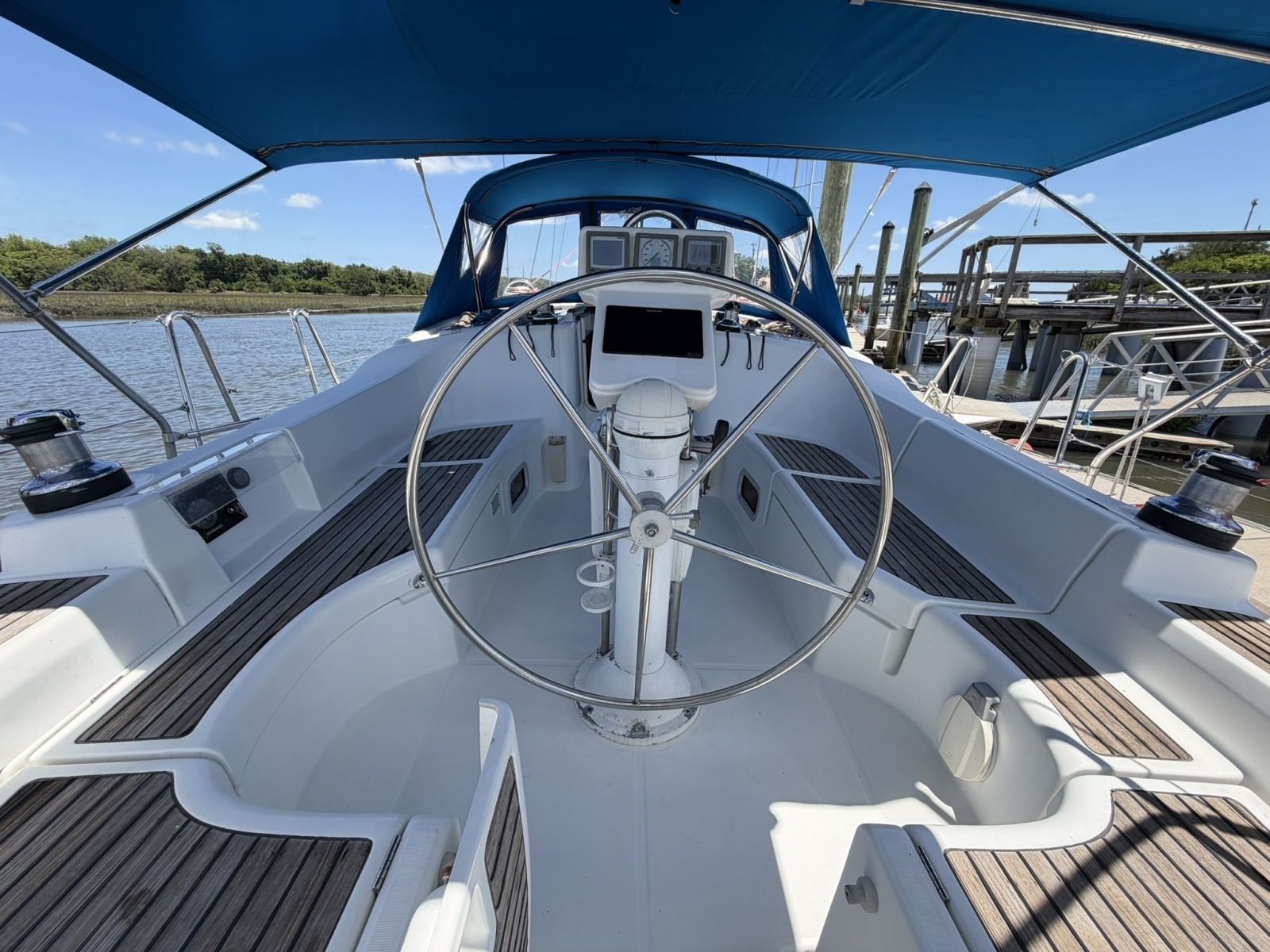 SOJOURNER 42ft Beneteau Yacht For Sale