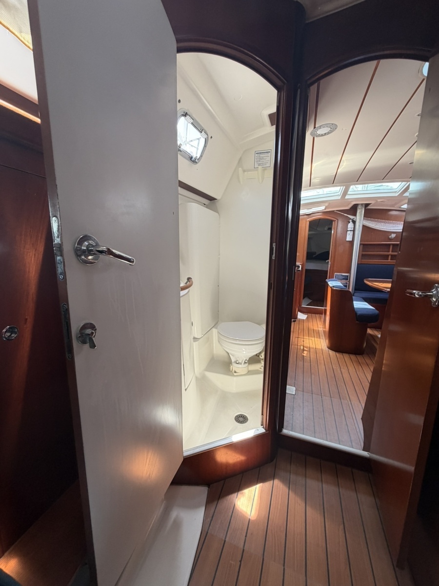 SOJOURNER 42ft Beneteau Yacht For Sale