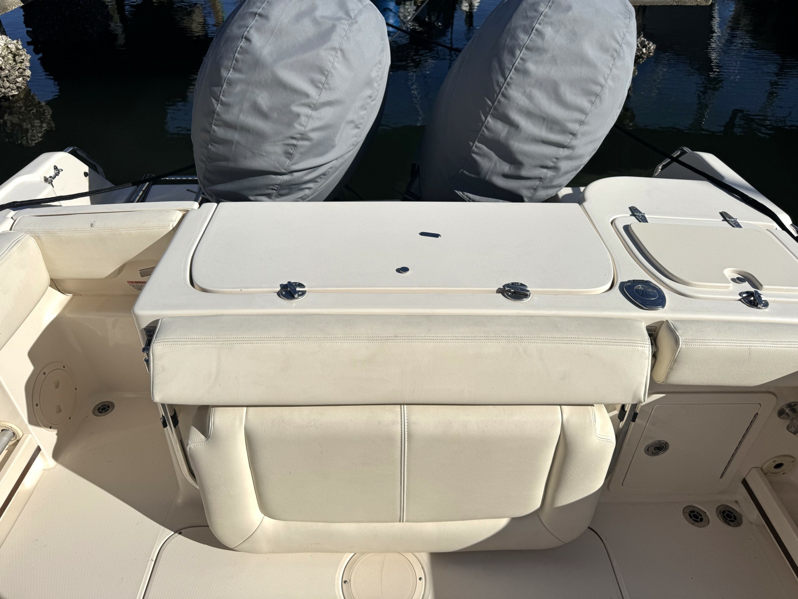 2017 Grady-White Fisherman 257