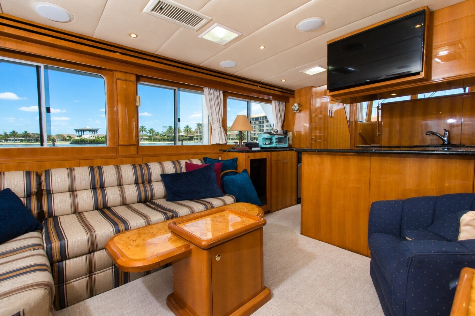2003 Jefferson 57 Pilothouse