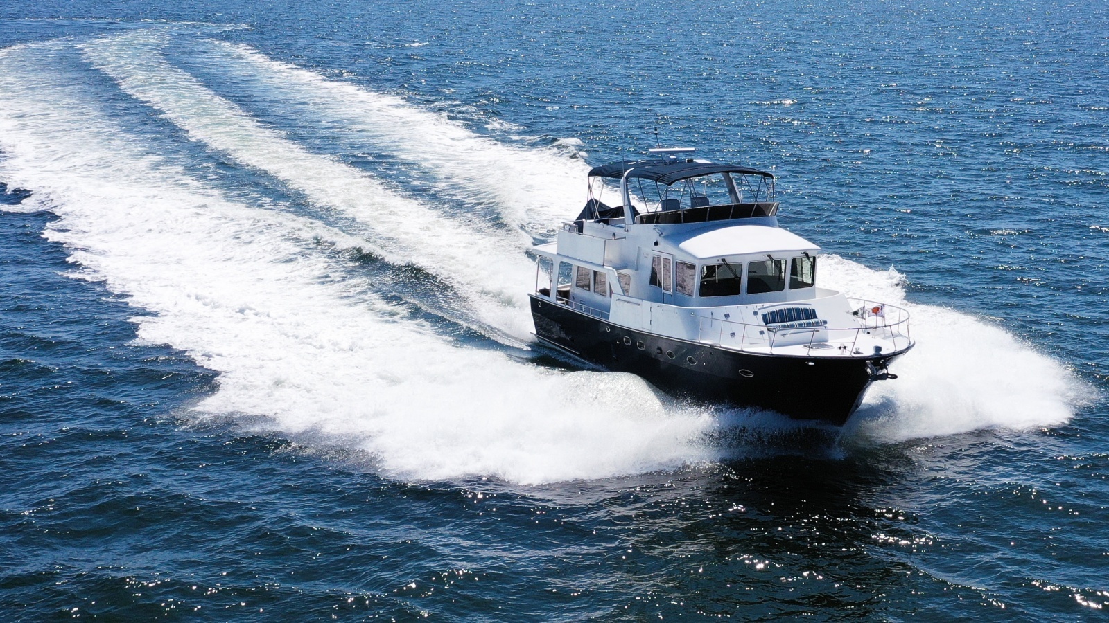 2003 Jefferson 57 Pilothouse