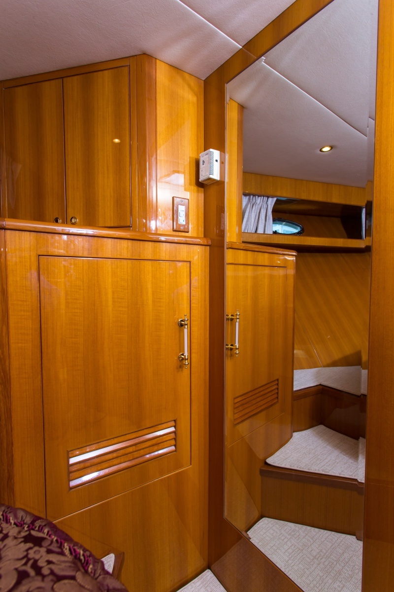 2003 Jefferson 57 Pilothouse