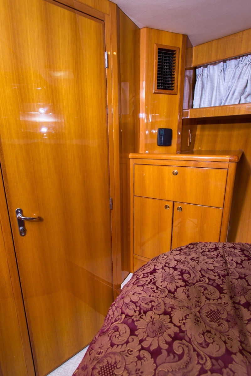2003 Jefferson 57 Pilothouse