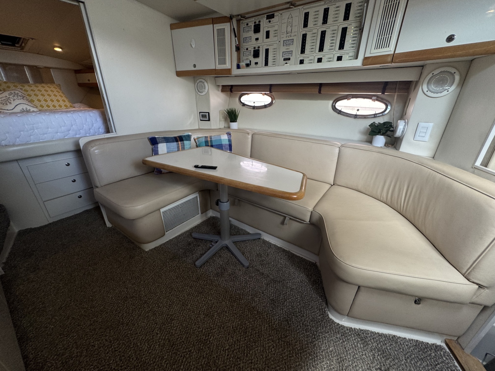 1995 Trojan 350 Express