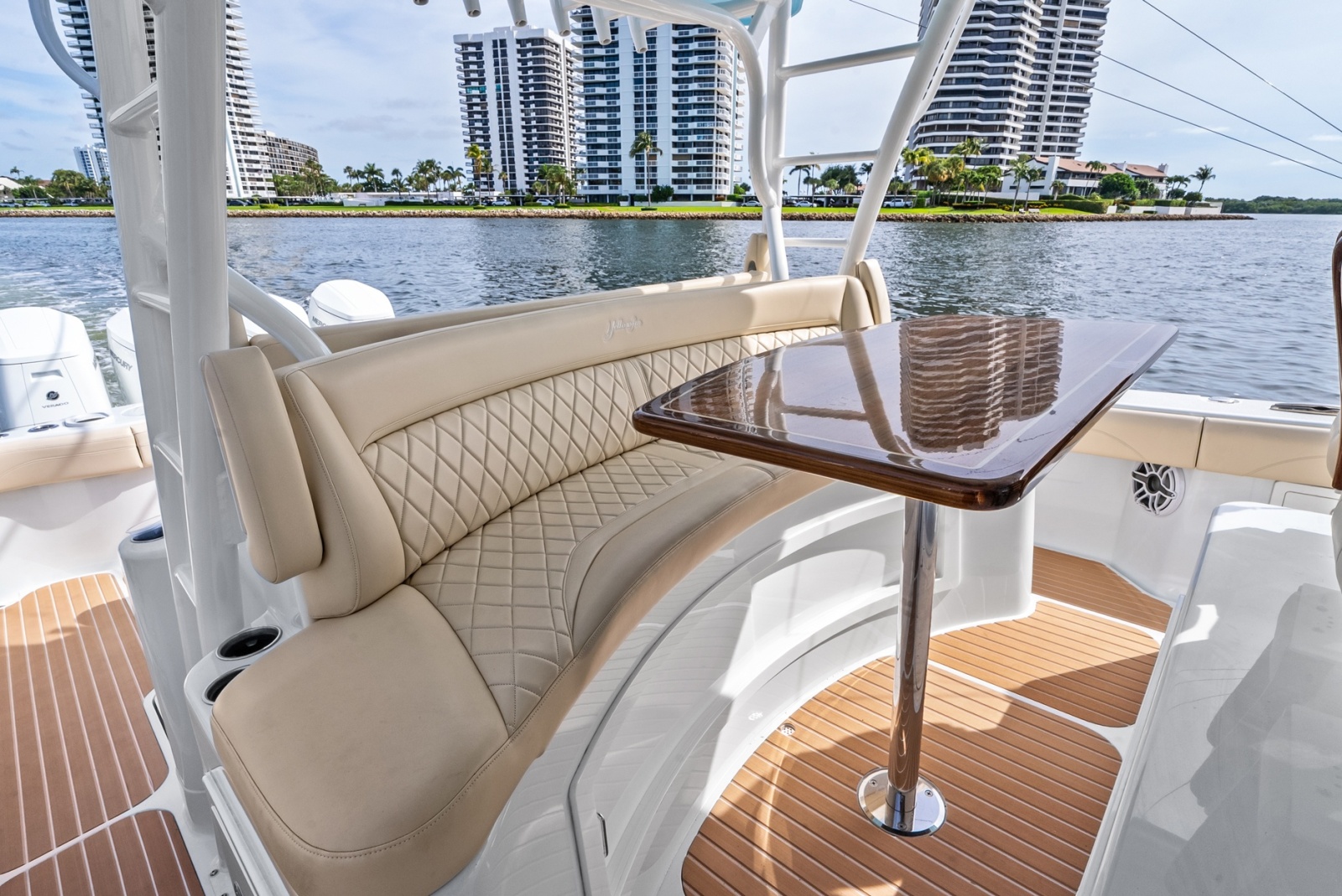 2024 Yellowfin 54 Offshore