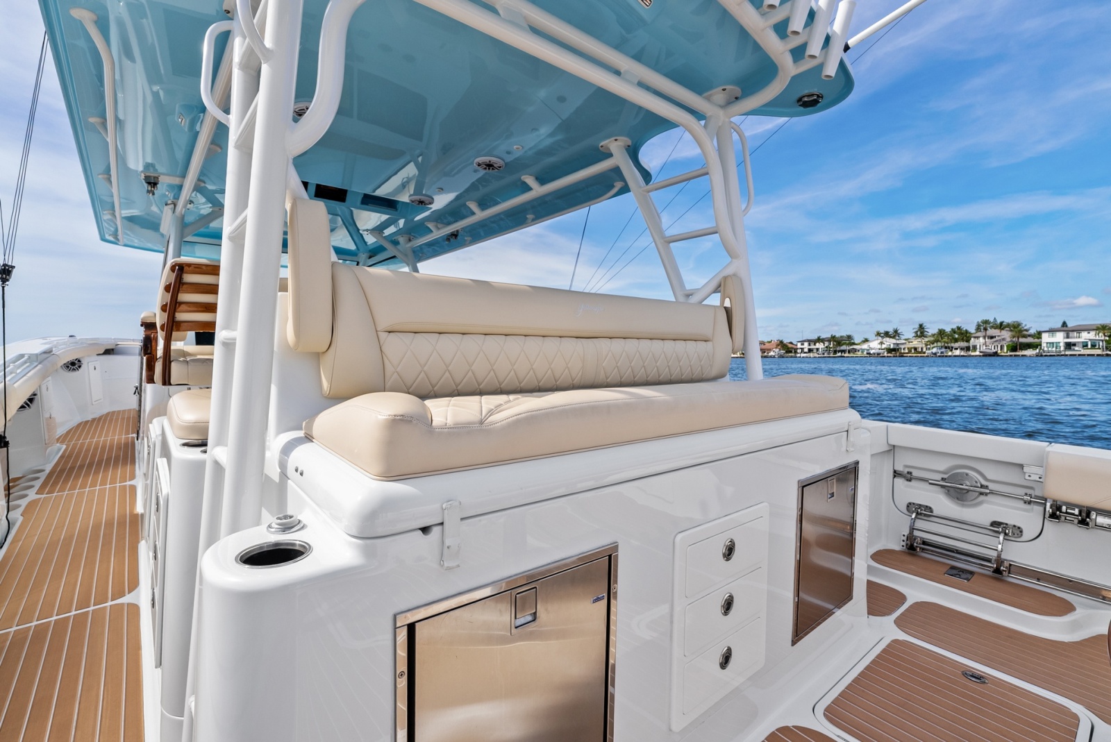 2024 Yellowfin 54 Offshore