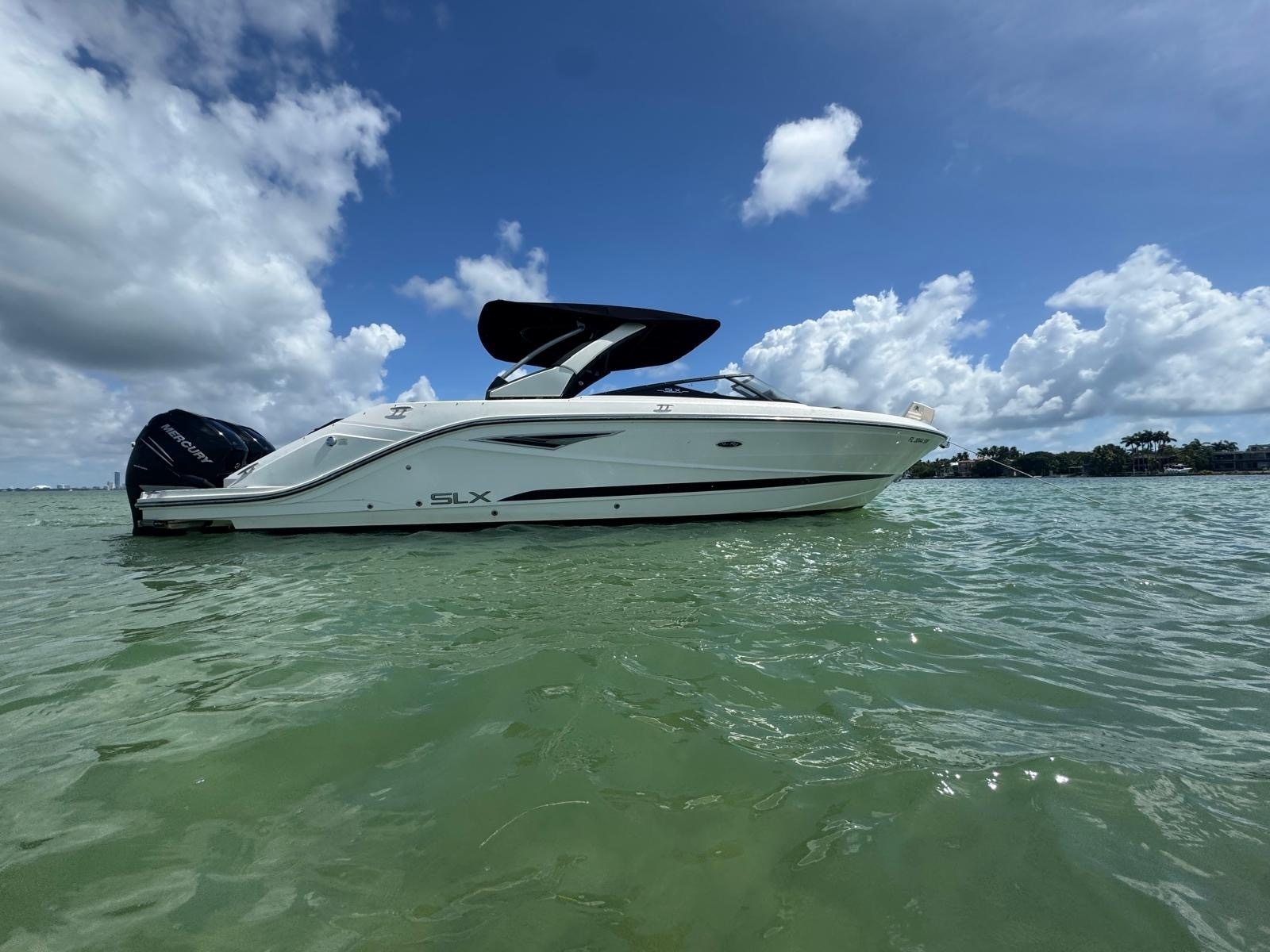 2017 Sea Ray 