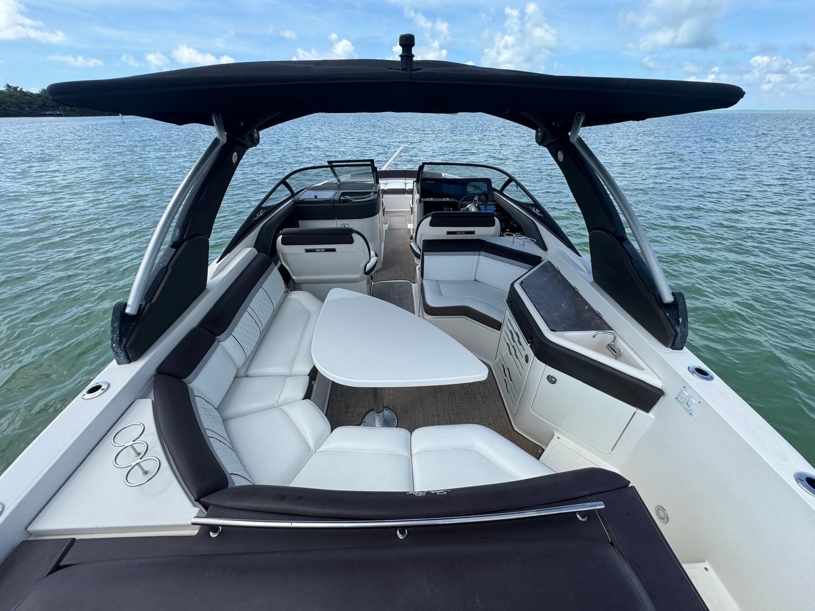 2017 Sea Ray 