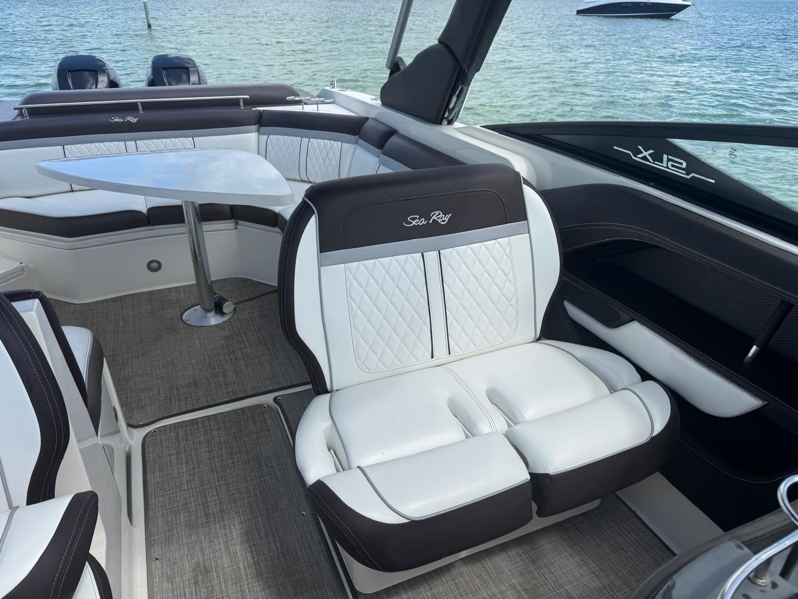 2017 Sea Ray 