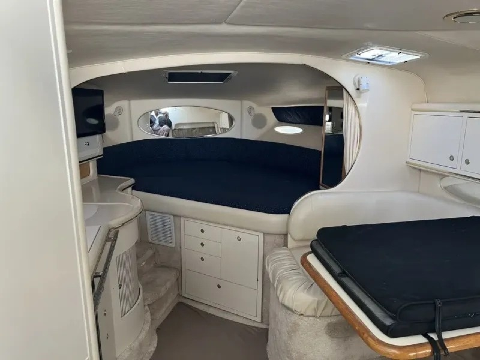 1999 Sea Ray SUNDANCER 310 31ft Sea Ray Yacht For Sale
