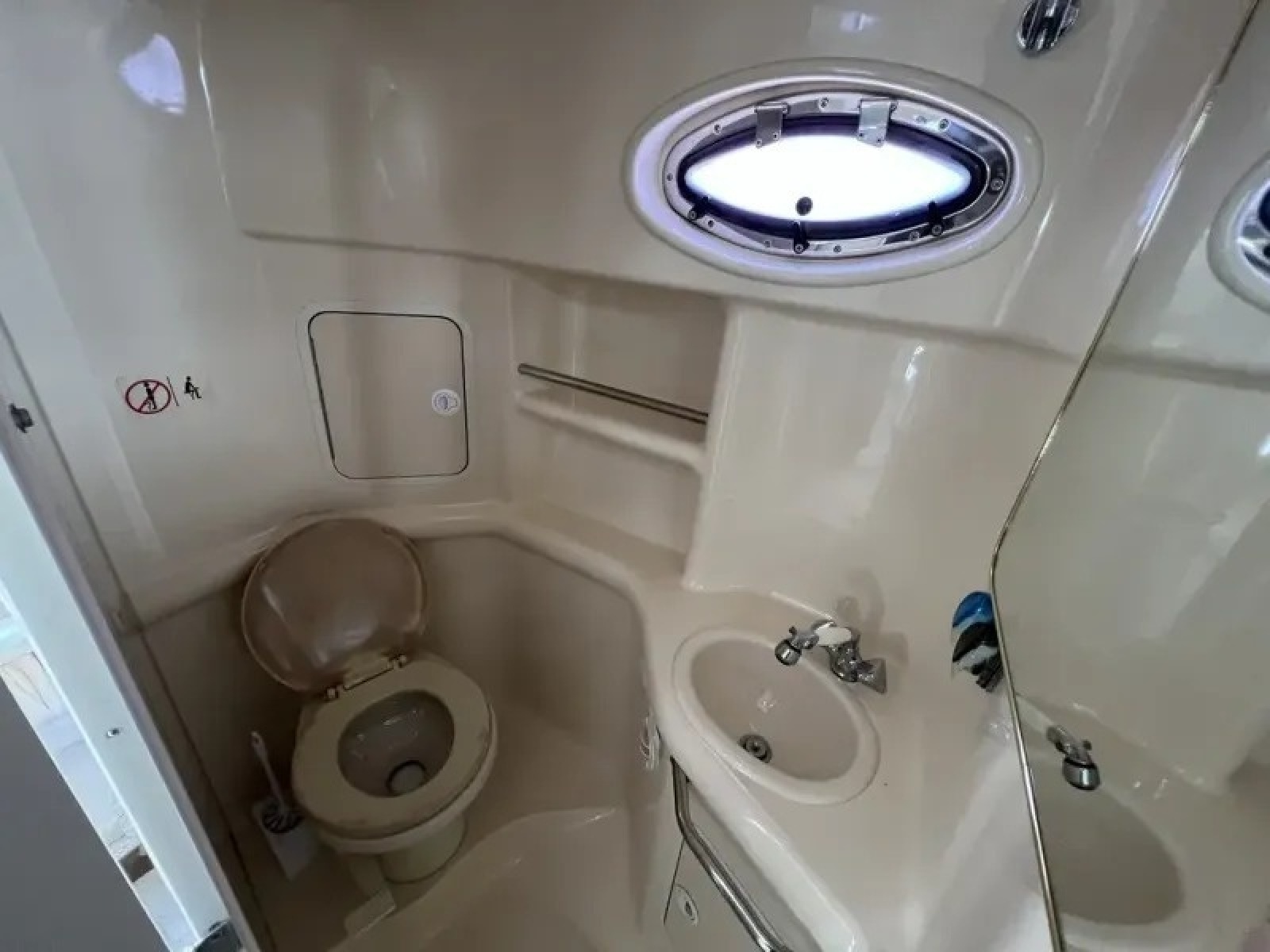 1999 Sea Ray SUNDANCER 310 31ft Sea Ray Yacht For Sale